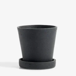 HAY Small Flowerpot With Saucer - Black