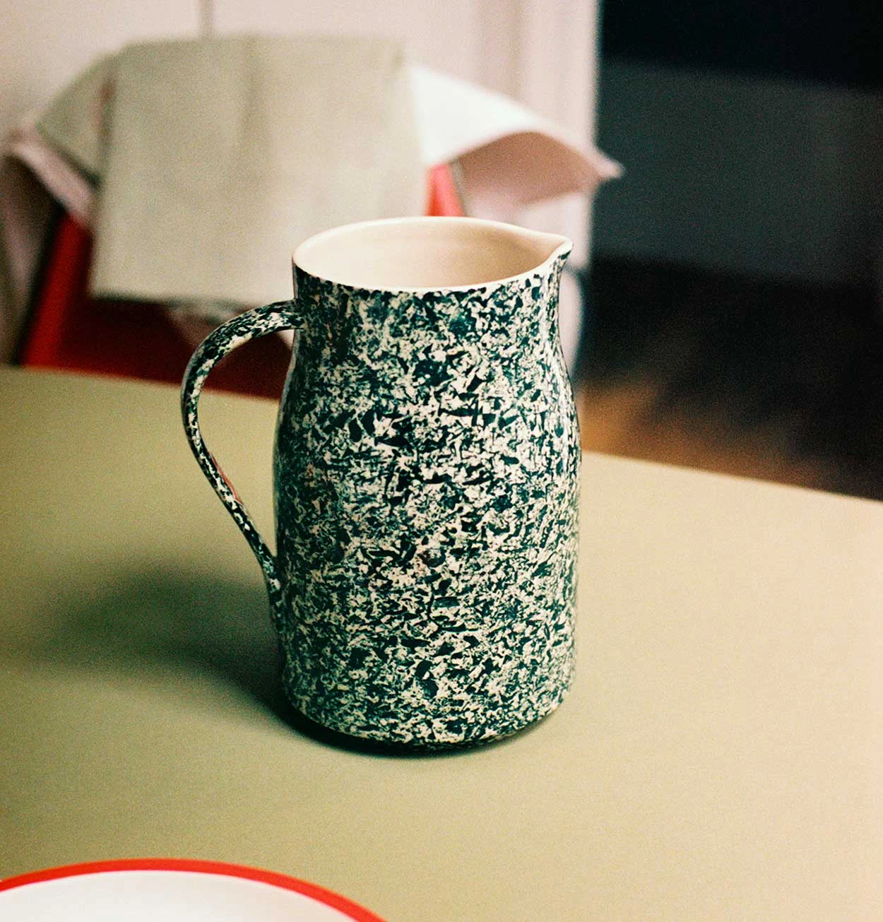 HAY Sobremesa Jug - Image 2