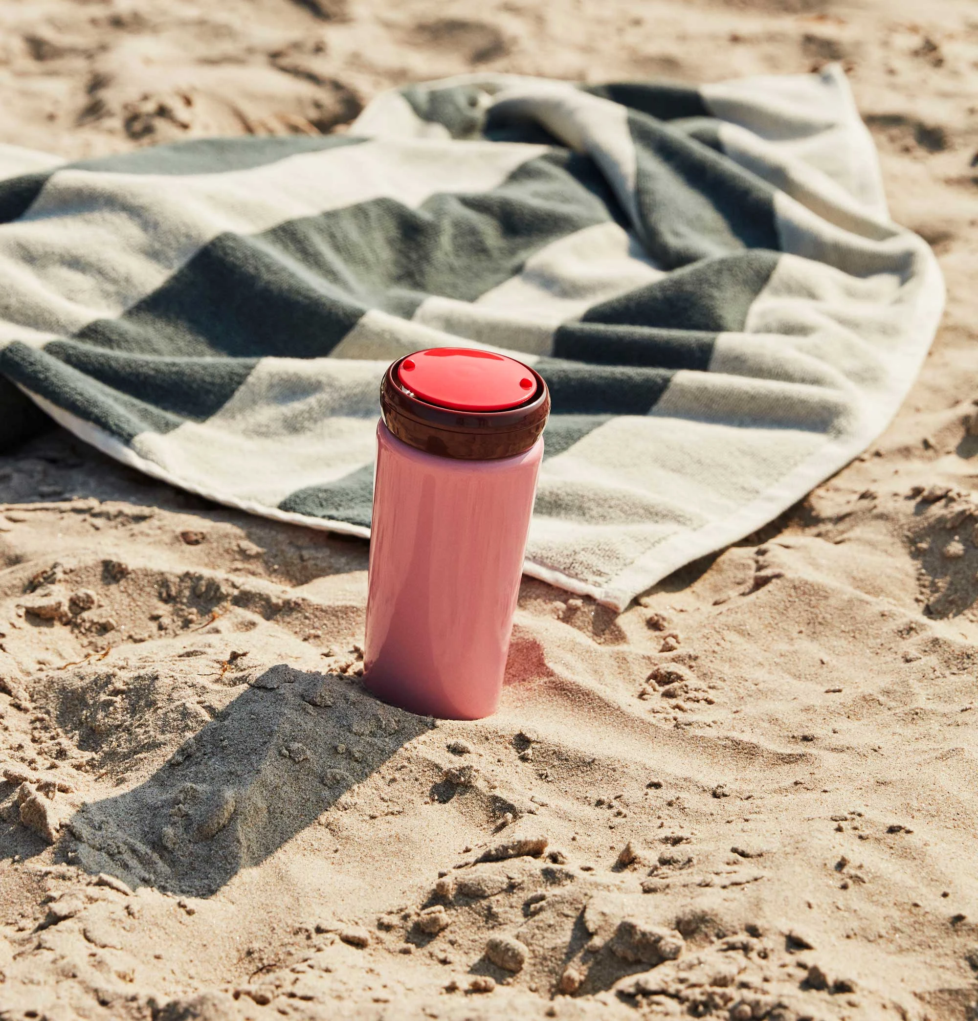 HAY Travel Cup β 350ml β Pink - Image 3